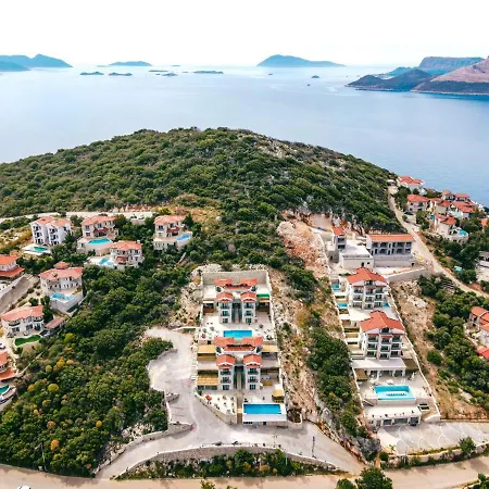 Guemues Yazar Hotel Kas