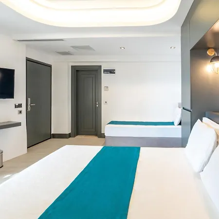 Guemues Yazar Hotel Kas