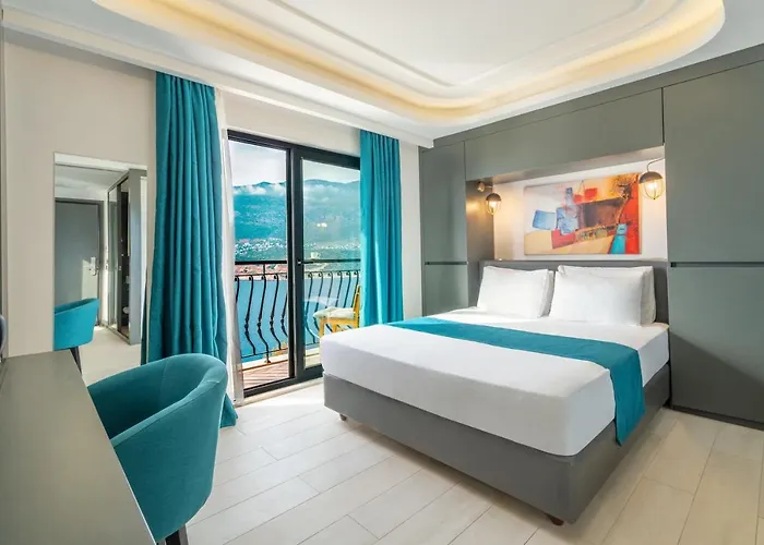 Hotel Guemues Yazar 3*