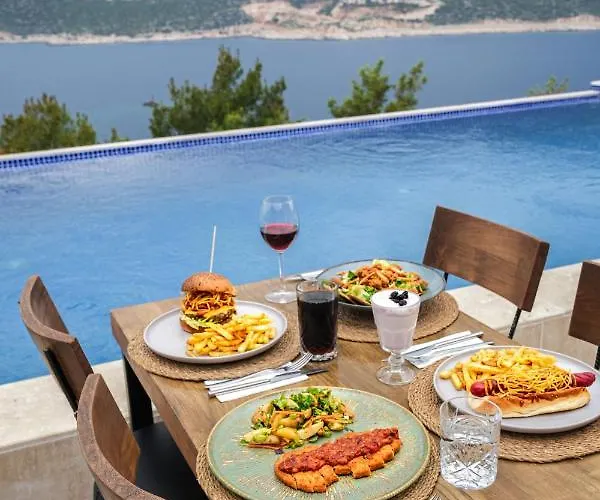 Guemues Yazar Hotel Kas