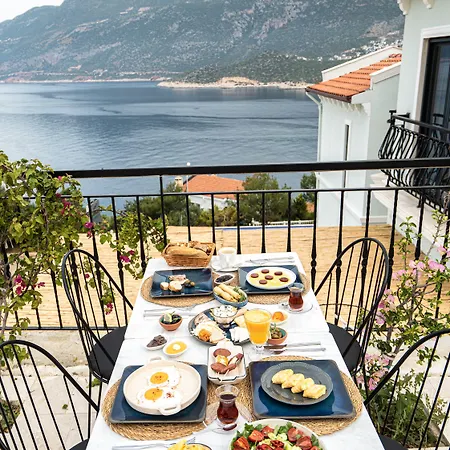 Guemues Yazar Hotel