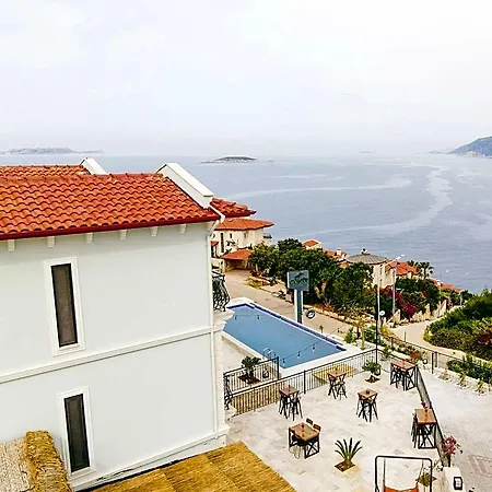 Guemues Yazar Hotel 3*
