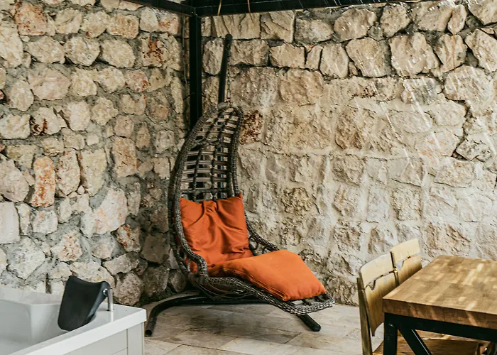 Guemues Yazar 카스