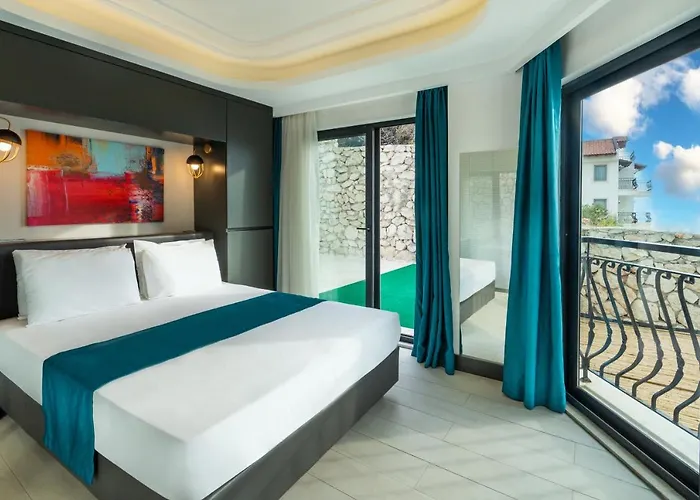 Guemues Yazar Hotel Kaş