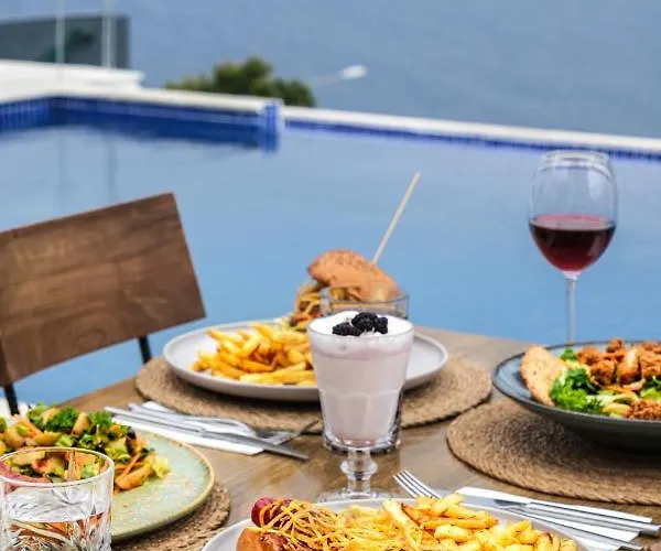 Guemues Yazar 3* Kaş